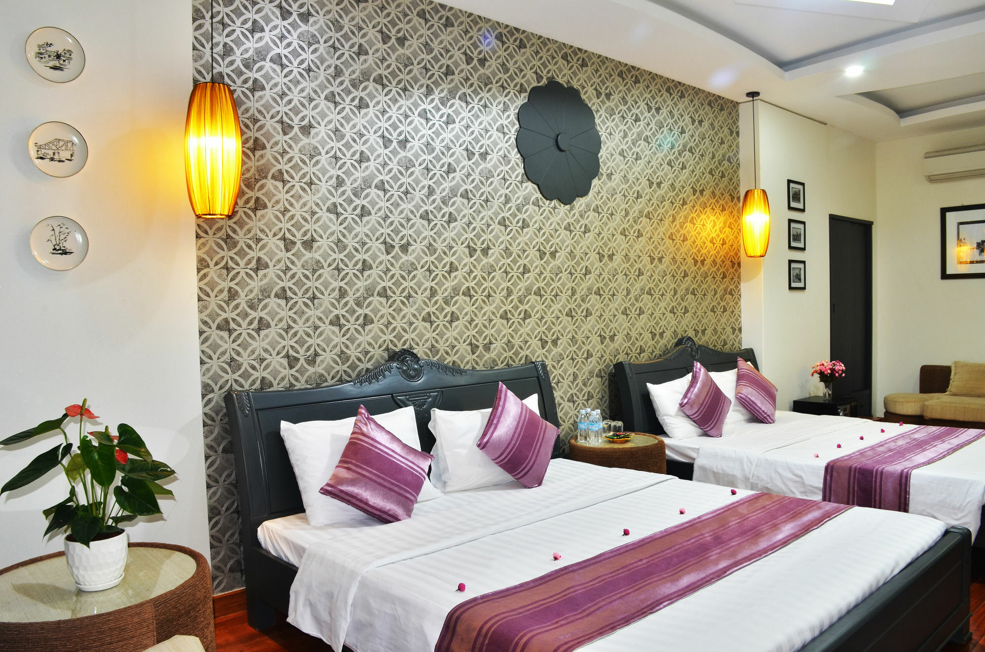 Sense Legend Hotel And Spa Хошимин Экстерьер фото